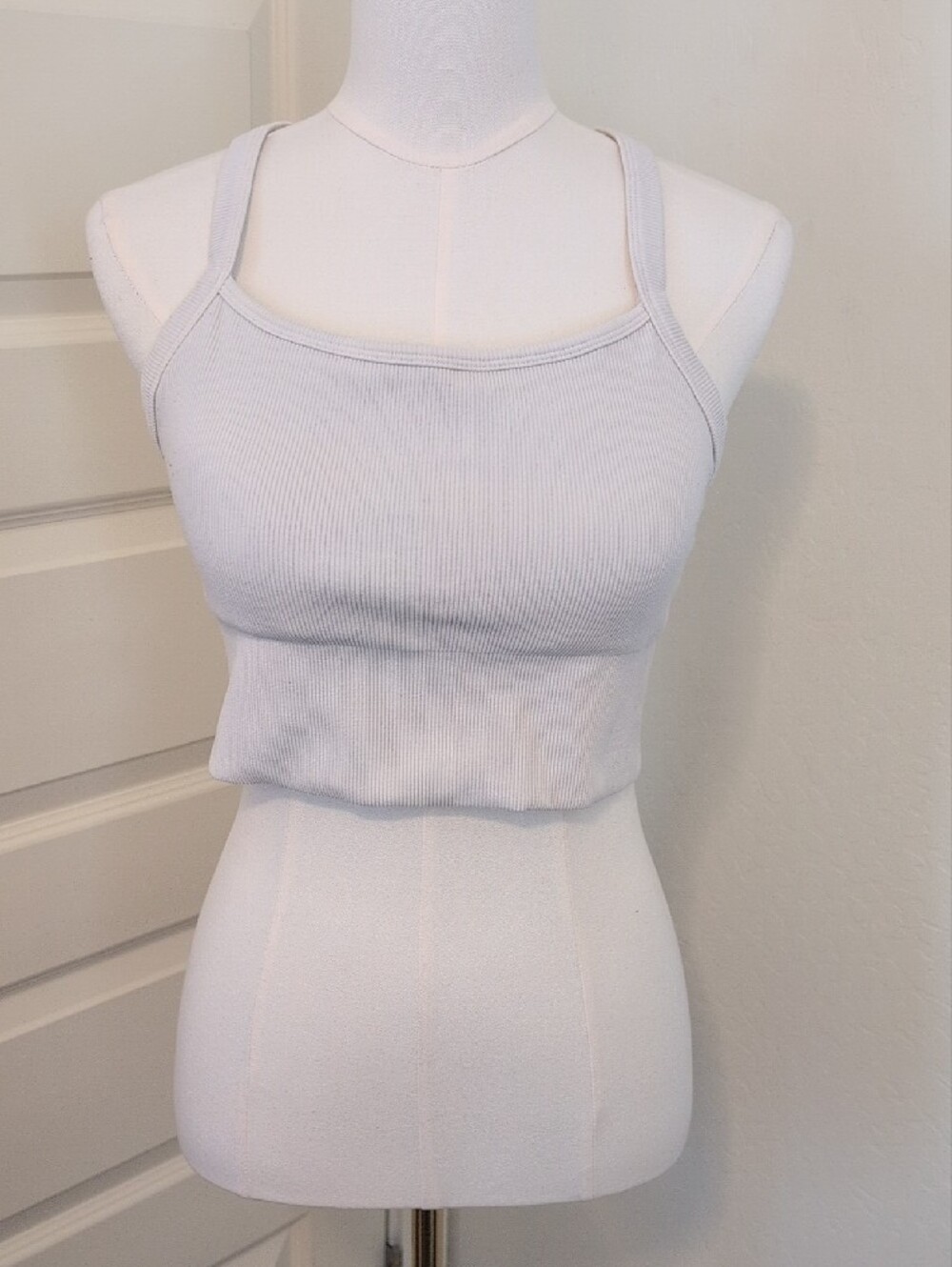 YOGALICIOUS Seamless Rib Illume Tank Bundle of 2 Ribbed Cross Back Bralette XL - Picture 6 of 11